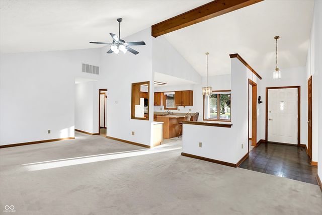 3756 S Fallow Trail, New Palestine, IN 46163