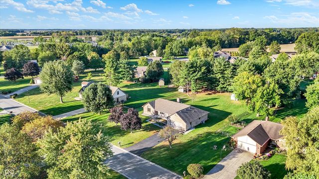 3756 S Fallow Trail, New Palestine, IN 46163