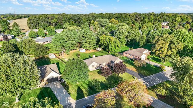 3756 S Fallow Trail, New Palestine, IN 46163