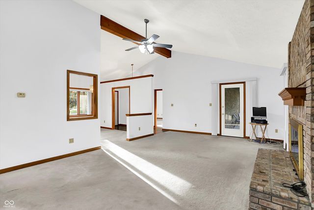 3756 S Fallow Trail, New Palestine, IN 46163
