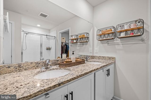 458 MOSSY GROVE LN, La Plata, MD 20646