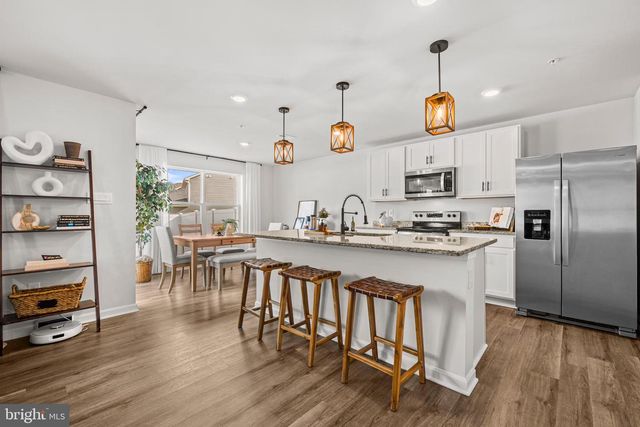 458 MOSSY GROVE LN, La Plata, MD 20646