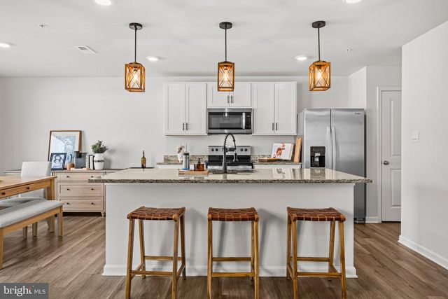 458 MOSSY GROVE LN, La Plata, MD 20646