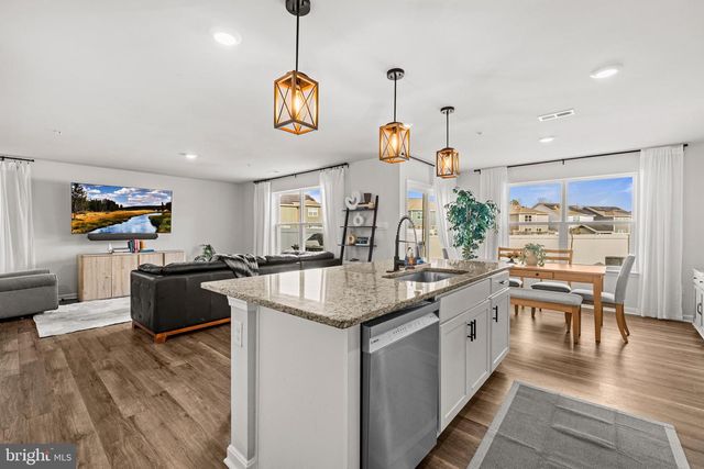 458 MOSSY GROVE LN, La Plata, MD 20646