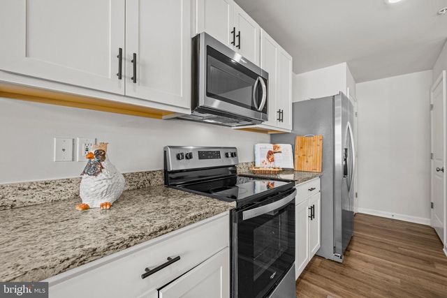 458 MOSSY GROVE LN, La Plata, MD 20646