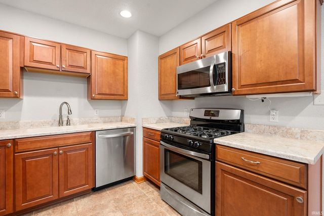 1326 N Glendale Drive, Fort Wayne, IN 46804