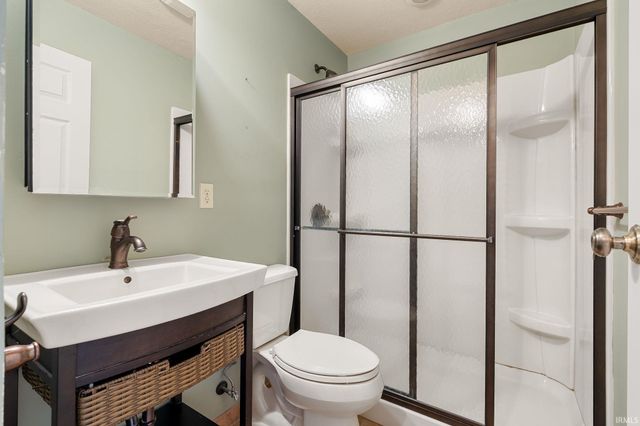 1326 N Glendale Drive, Fort Wayne, IN 46804