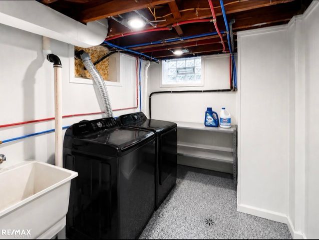 22231 Grossedale Street, St Clair Shores, MI 48082