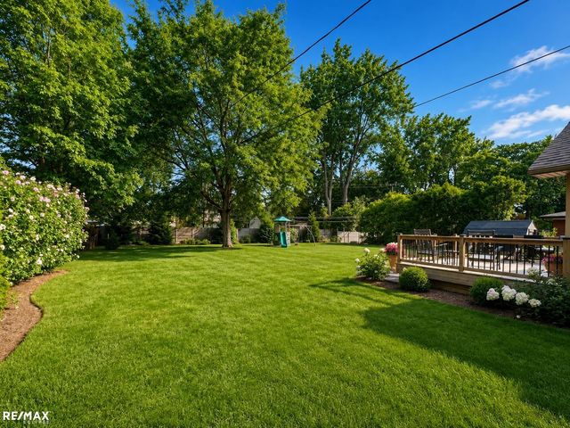 22231 Grossedale Street, St Clair Shores, MI 48082