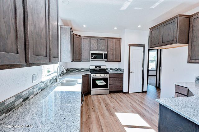 4531 E Davin Dr, Post Falls, ID 83854