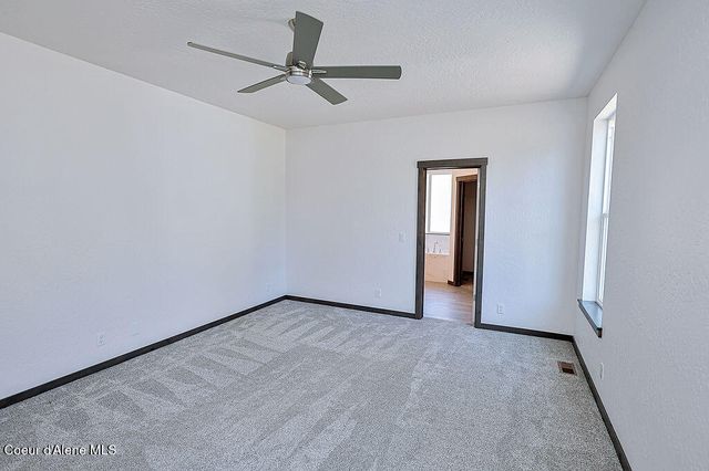 4531 E Davin Dr, Post Falls, ID 83854