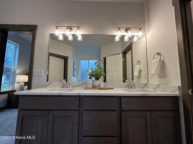 4531 E Davin Dr, Post Falls, ID 83854