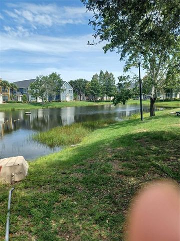 5570 ROSEHILL ROAD 102, Sarasota, FL 34233
