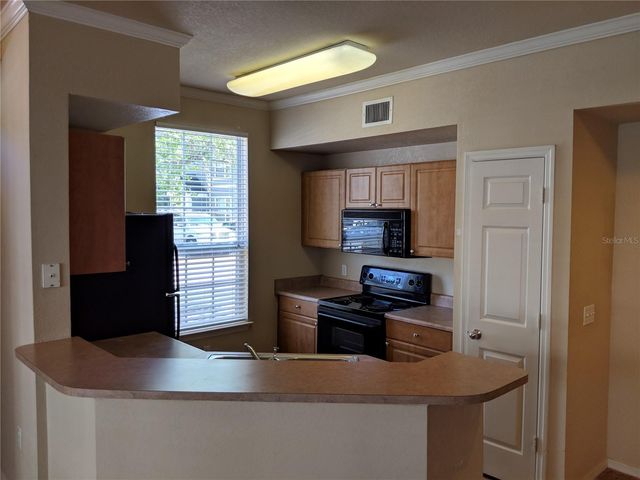 5570 ROSEHILL ROAD 102, Sarasota, FL 34233