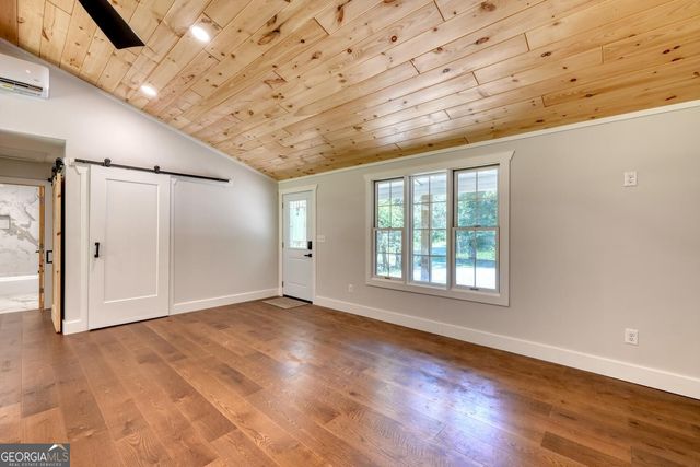 6564 Crooked Creek Road, Young Harris, GA 30582