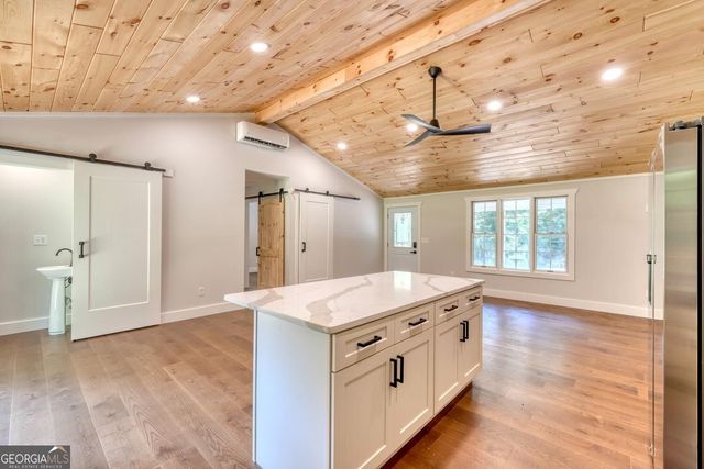 6564 Crooked Creek Road, Young Harris, GA 30582