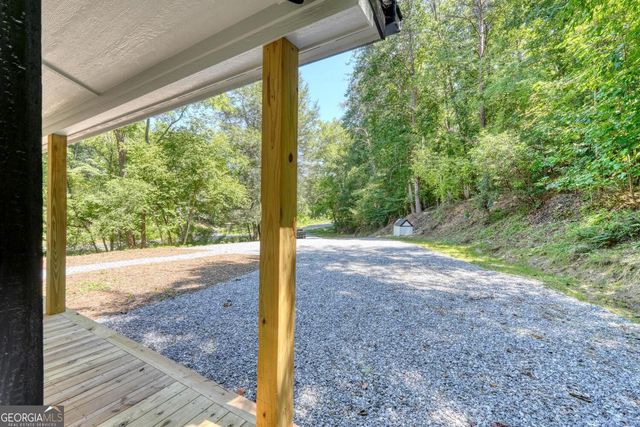 6564 Crooked Creek Road, Young Harris, GA 30582