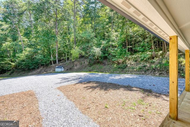 6564 Crooked Creek Road, Young Harris, GA 30582