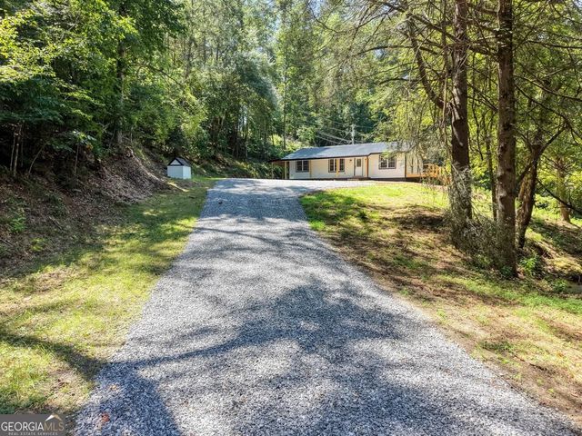 6564 Crooked Creek Road, Young Harris, GA 30582