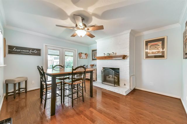 1425 Harbor View Drive, Galveston, TX 77550