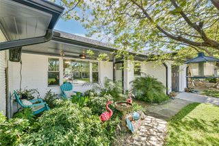 1425 Harbor View Drive, Galveston, TX 77550