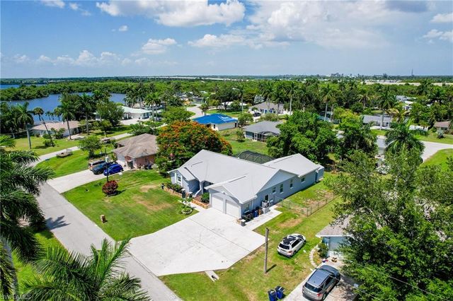320 Georgia AVE, Fort Myers, FL 33905