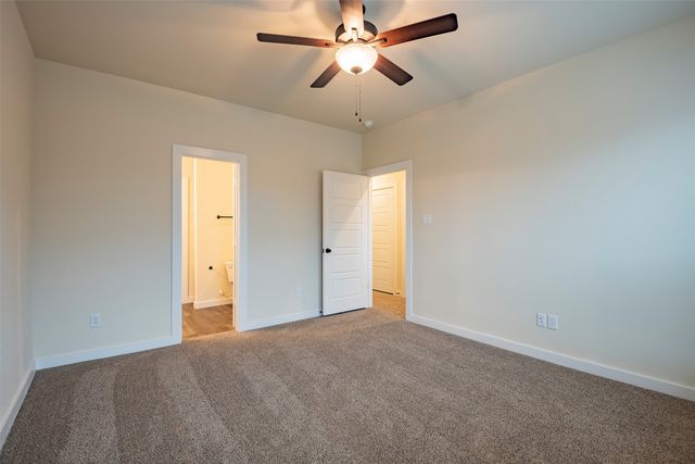 604 Wheatfield Drive, Venus, TX 76084