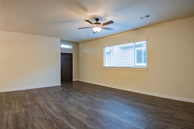 604 Wheatfield Drive, Venus, TX 76084