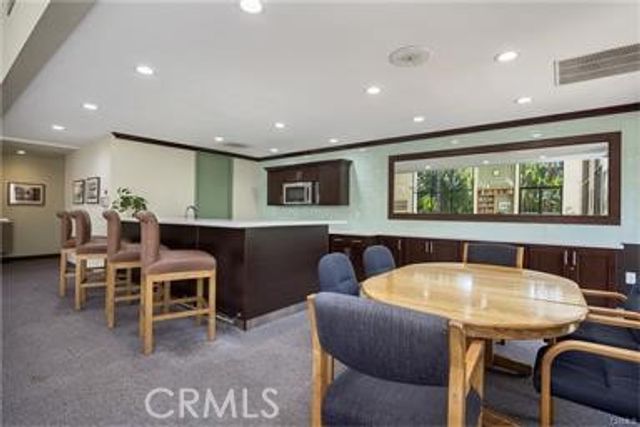 564 N Bellflower Boulevard 315, Long Beach, CA 90814