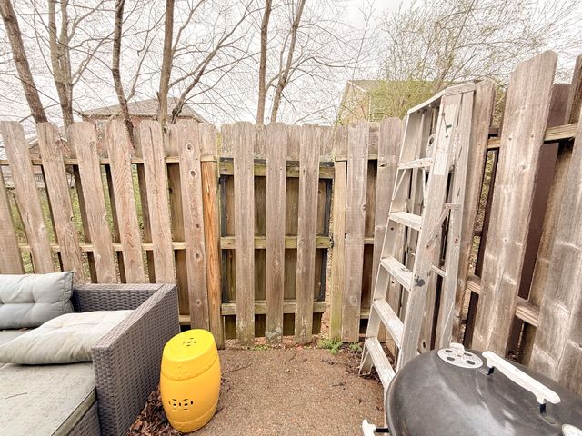 305 Dakota Dr, Spring Hill, TN 37174