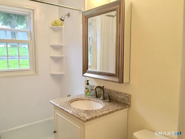 88 Heritage Hill Road A, New Canaan, CT 06840