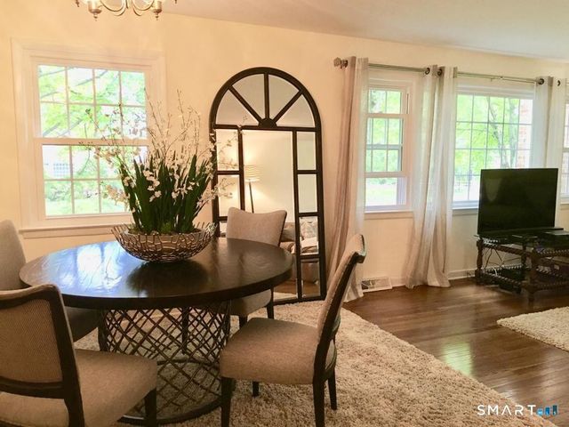 88 Heritage Hill Road A, New Canaan, CT 06840
