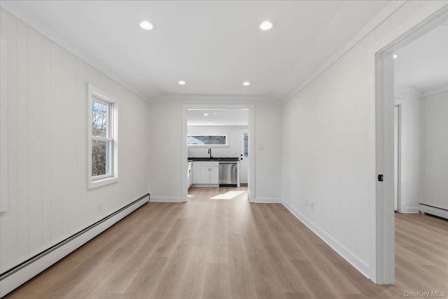 27 Vine Road, Rocky Point, NY 11778