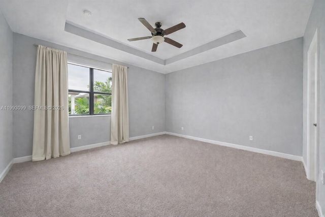 627 SE 34th Ave, Homestead, FL 33033