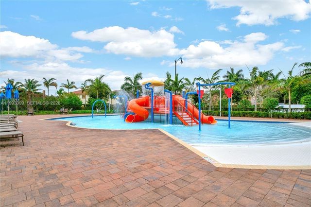 627 SE 34th Ave, Homestead, FL 33033