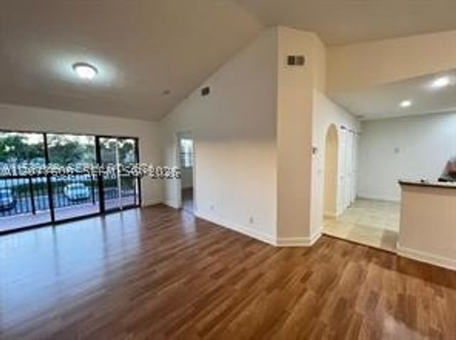 5861 Riverside Dr 204A2, Coral Springs, FL 33067