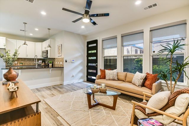 5102 Martin Ave 2, Austin, TX 78751