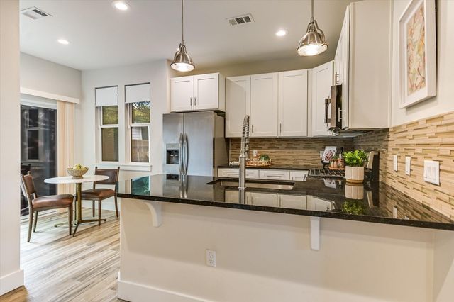 5102 Martin Ave 2, Austin, TX 78751