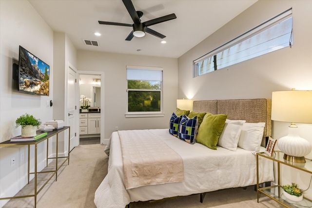 5102 Martin Ave 2, Austin, TX 78751