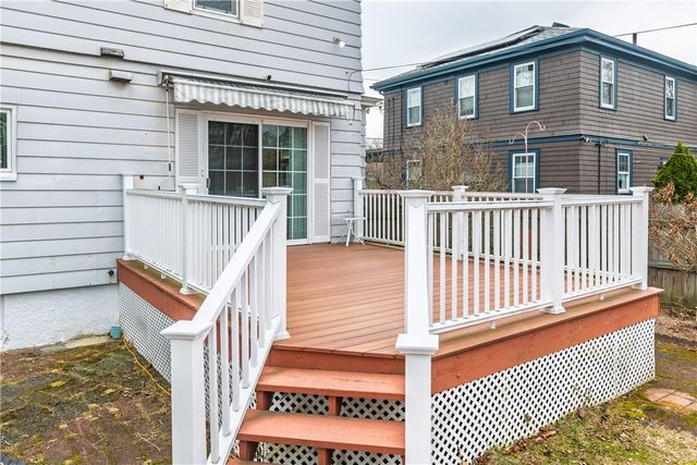 41 Berwick Lane, Cranston, RI 02905