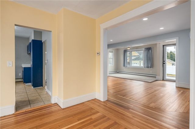 41 Berwick Lane, Cranston, RI 02905