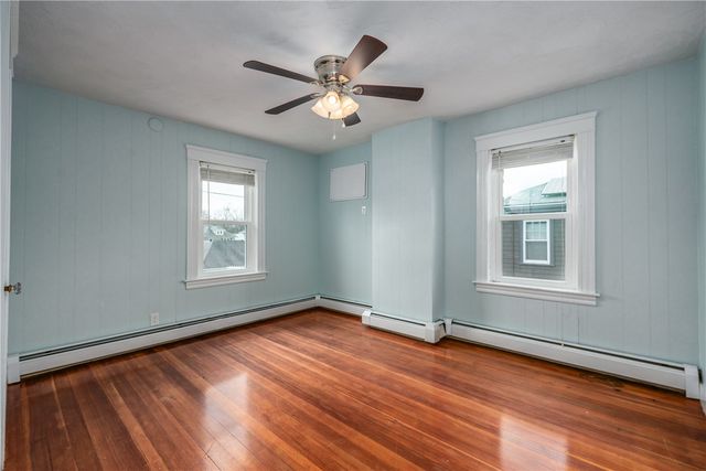 41 Berwick Lane, Cranston, RI 02905