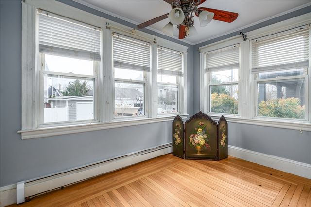 41 Berwick Lane, Cranston, RI 02905