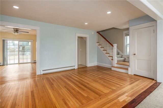 41 Berwick Lane, Cranston, RI 02905