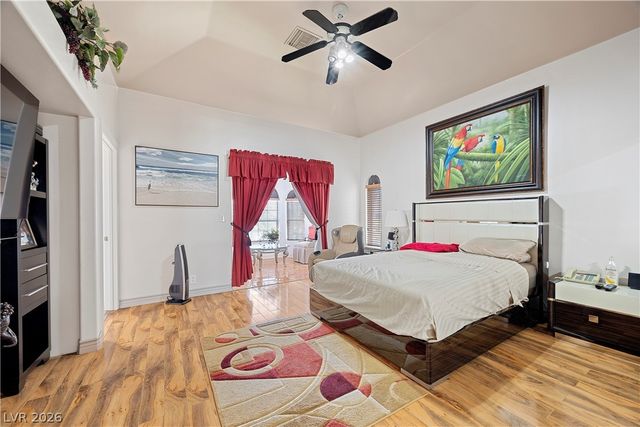2563 Aviv Court, Las Vegas, NV 89121