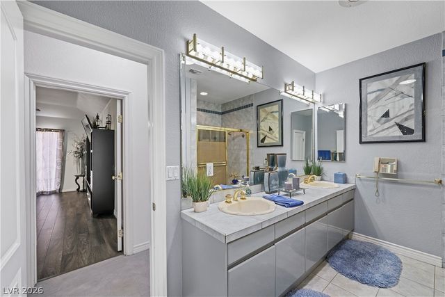 2563 Aviv Court, Las Vegas, NV 89121