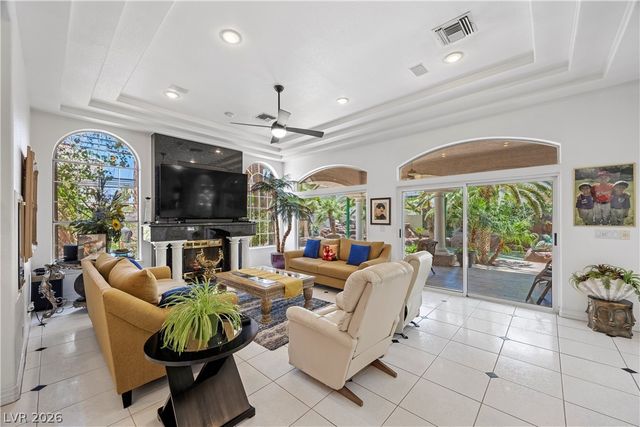 2563 Aviv Court, Las Vegas, NV 89121