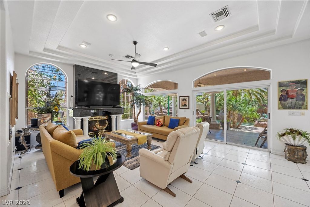2563 Aviv Court, Las Vegas, NV 89121 — photo 4