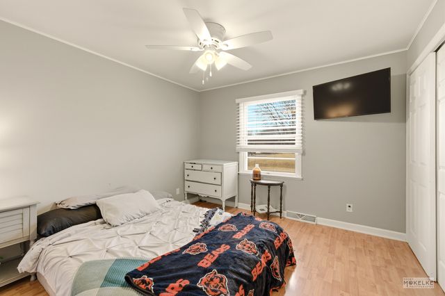 1238 Lakewood Drive, Somonauk, IL 60552