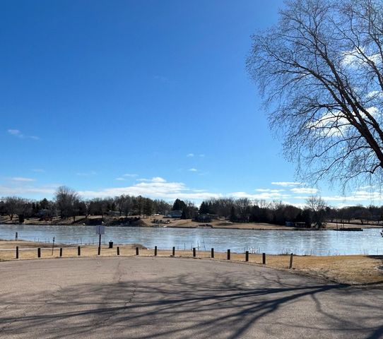 1238 Lakewood Drive, Somonauk, IL 60552